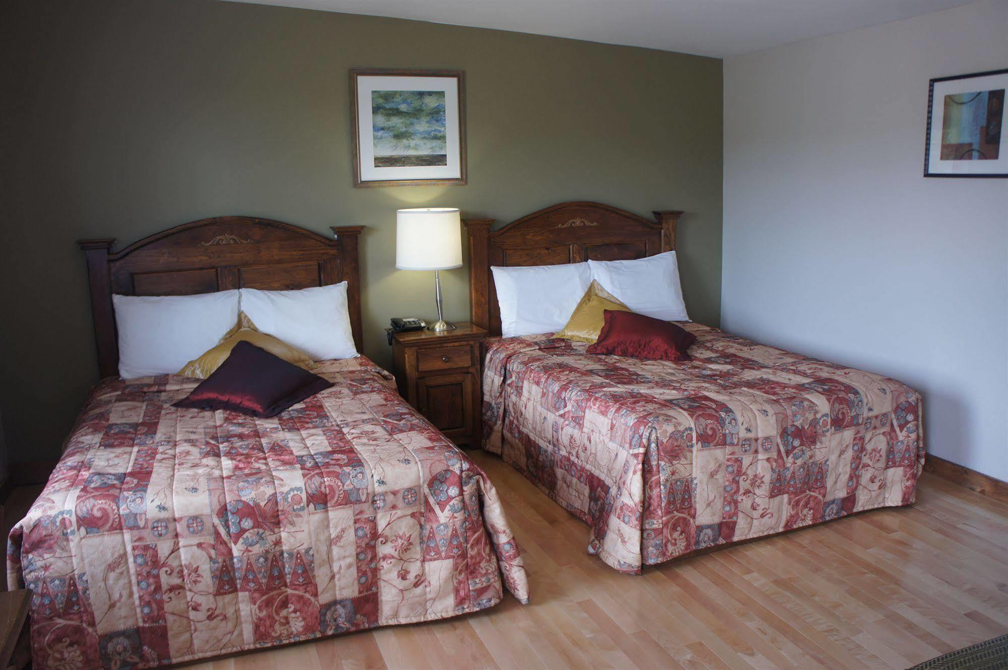 Motel Clair Mont Сент-Агат-де-Мон Экстерьер фото